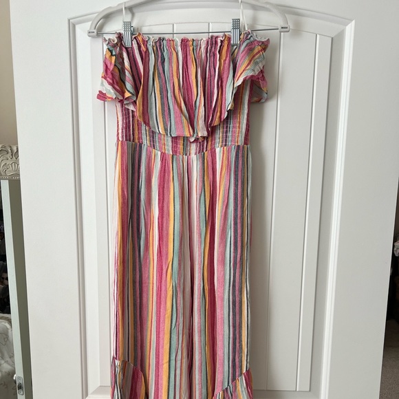 Striped ruffle jumpsuit - Picture 2 of 7